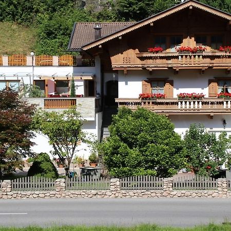 Apart Eberharter Aschau Im Zillertal Exterior foto